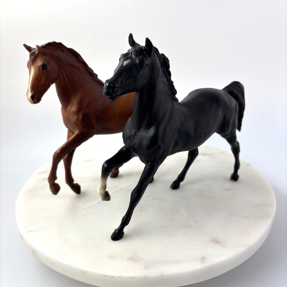 VTG Pair Breyer Horses Black Beauty Chestnut Ginger Standing